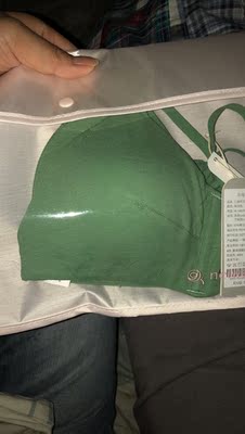 内衣很晚才收到.8/23号下的单子.9月七号才收到一周多好久.要等那么久为什么还给我下单买呢.我不是喜欢内外真是要投诉.退货了. 内衣很晚才收到.8/23号下的单子.9月七号才收到一周多好久.要等那么久为什么还给我下单买呢.我不是喜欢内外真是要投诉.退货了.