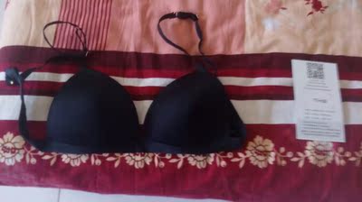 质量很好，穿上很性感，很漂亮