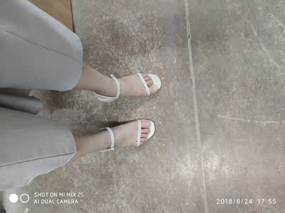 物美价廉，上脚好看😊