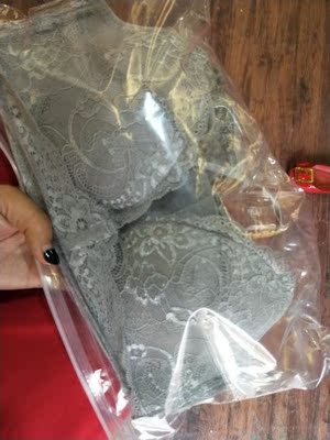 第三次购买 之前买的黑色  质量棒棒哒   亲们快下单吧