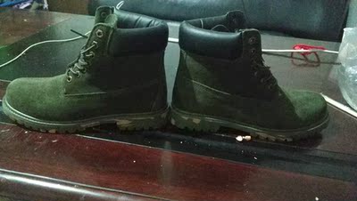 大部分都买黄色的 我觉得这个色好看点 快递还行不是很慢 大部分都买黄色的 我觉得这个色好看点 快递还行不是很慢