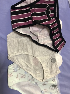 这个作为150cm90斤还是小了一点点，减肥！又有动力了哇哈哈