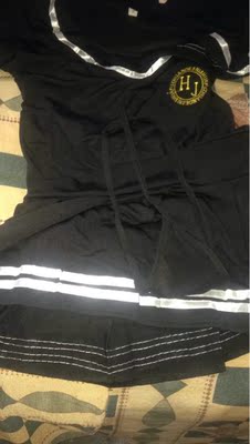 此用户没有填写评价。 此用户没有填写评价。