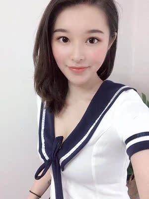 连衣裙收到了，穿上非常喜欢，质量很好，显身材！款式很好，推荐大家购买。