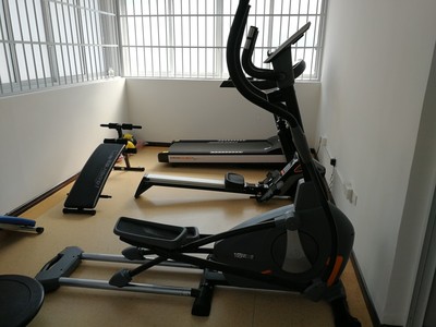 火爆的英尔健椭圆机怎么样,质量假不假呢，亲身使用三个月感受揭秘