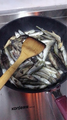 真实使用感受炒锅用炊大皇不粘锅怎么样,好不好用?用着健康安全吗?