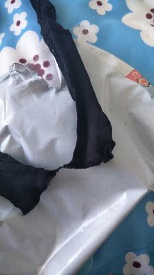 脚丫子还连这呢   袜头还是那样的  实在是没发穿呀