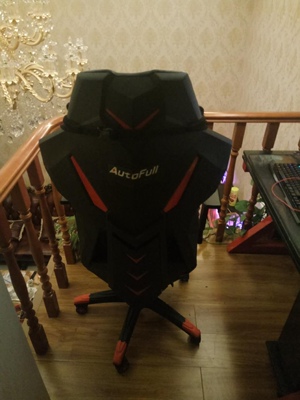 目前看来玩家评测AutoFull傲风电竞椅怎么样，质量如何？猪坐都不挤？