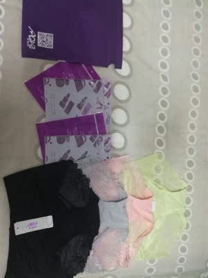 穿了一段时间来评价的，大小很合适，每一件都有独立包装，蕾丝柔软又透气，穿过洗过未抽丝脱线，很满意，必须五星好评