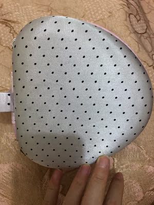 挺好的，比较粘，尺码合适，准备婚礼用，挺满意的