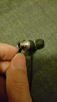 听感简直太棒啦，绝对物超所值，做工感觉也不错