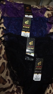 我是洗了穿着比较舒服才评价的,物美价廉。实体店新感觉同款要卖29一条,喜欢的美眉们可以买,夏天到了穿着特别凉爽这几天广东很热 我是洗了穿着比较舒服才评价的,物美价廉。实体店新感觉同款要卖29一条,喜欢的美眉们可以买,夏天到了穿着特别凉爽这几天广东很热