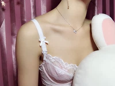 很喜欢这家店的内衣，内衣跟店家描述的一样，夏天适合穿薄款的内衣透气，小胸穿也很好看，性感～