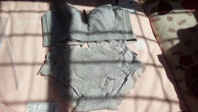 太满意了，穿着很舒服，尺码也很标准，客服服务非常好！满意