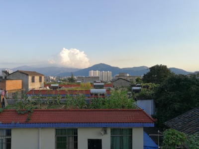 目前看来请教saga萨伽望远镜怎么样,质量好吗?用于观鸟好用吗?