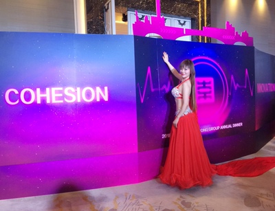 年会表演用的，效果很好，还想白色那套