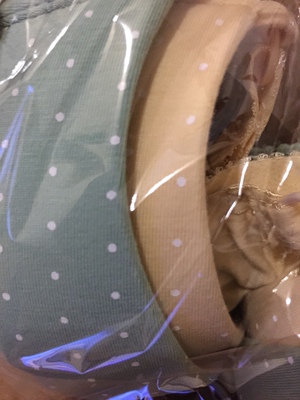 宝贝质量不错,送的内裤也很好,弹性足,好穿再来,全五星好评 宝贝质量不错,送的内裤也很好,弹性足,好穿再来,全五星好评