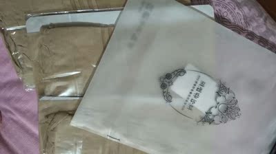 袜子比想象的要好，真的很实惠，又买了几双给朋友。