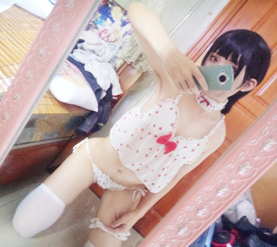 衣服非常棒,我觉得很赞~撩汉家赛高~~~ 衣服非常棒,我觉得很赞~撩汉家赛高~~~