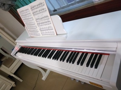 解说贝琪电钢琴怎么样，音色好不好？贝琪钢琴是哪产的品牌？