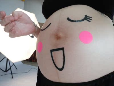 衣服很好 很干净的 和图片一样一样的 卖家也很热心 自己租衣服拍照省了不少钱呢 送的贴纸很可爱 😘😘😘 衣服很好 很干净的 和图片一样一样的 卖家也很热心 自己租衣服拍照省了不少钱呢 送的贴纸很可爱 😘😘😘