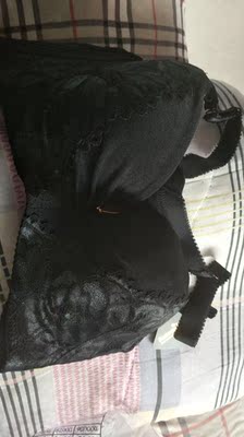 大小正合适,穿着很舒服,也很漂亮,值得购买 大小正合适,穿着很舒服,也很漂亮,值得购买