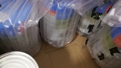 牛奶非常的细腻，孩子非常喜欢喝，非常的满意，天猫国际发货就是块！