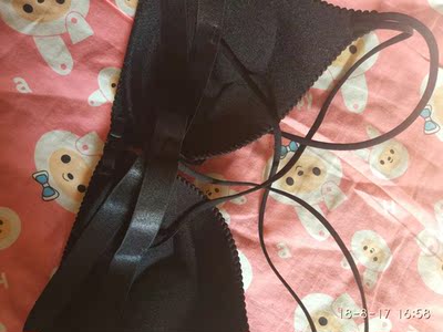 身高158，体重87斤，穿上大小，松紧刚好，不像有的买家说穿上很松，弹力也挺好的，再拍一件