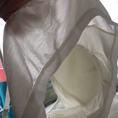 质量不是很好 不值这个价 快递挺快的