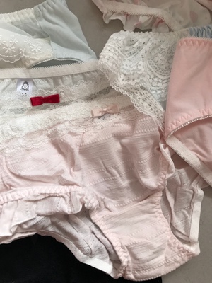 第一次大量购买，质量真心好，好看又舒服，柔软舒适透气，值得拥有