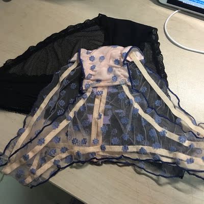 超级美的!图一是最软的最舒适。图二不软不硬,图三两条的花花有一点点硬,皮肤脆弱的宝宝们可能不合适 超级美的!图一是最软的最舒适。图二不软不硬,图三两条的花花有一点点硬,皮肤脆弱的宝宝们可能不合适