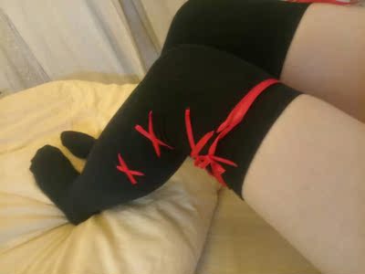 没有加滤镜  棉质的超舒服非常有质感   个人更喜欢黑色