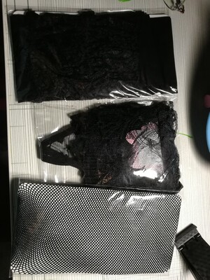 渔网袜很漂亮，弹性不错。