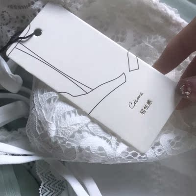 好看好看 料子也很舒服，是我朋友买了 她推荐给我的嘻嘻