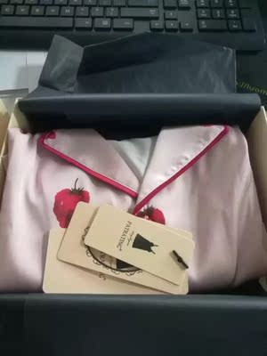 质量很好 衣服也好看 已经推荐给同学了