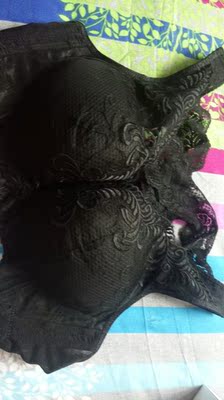 非常满意的购物，一直衷心这家店，在这里买了好几套了，每一次都棒棒哒！