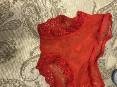 宝贝收到了，挺漂亮的，质量也不错