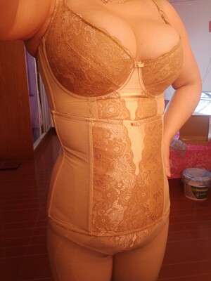 第二次买，衣服不错，希望自己身材越来越漂亮