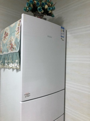 Haier/海尔 BCD-213WMPV 213升三门小型家用风冷无霜冷藏冷冻冰箱