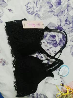 宝贝收到！质量很好做工精细又便宜又漂亮，前搭扣很隐蔽挺好的，很喜欢！