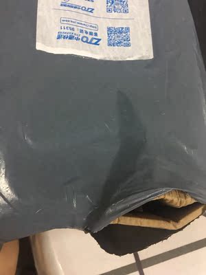 这个质量不错一直在买  就是这次物流服务体验不好  不知道是有意无意  包装正好破了两个口子  正好可以看清里面的东西  感觉也不像磨坏的  好在东西没有丢失 估计是不感兴趣吧