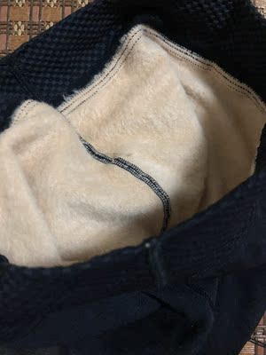 包装精美,非常厚实,裤子臀部蝴蝶款加裆,很耐撑,腰部很宽的松紧带,弹性很大,袜底有防滑效果,穿上很显瘦收腹提臀,妖精可可果然名不虚传 包装精美,非常厚实,裤子臀部蝴蝶款加裆,很耐撑,腰部很宽的松紧带,弹性很大,袜底有防滑效果,穿上很显瘦收腹提臀,妖精可可果然名不虚传