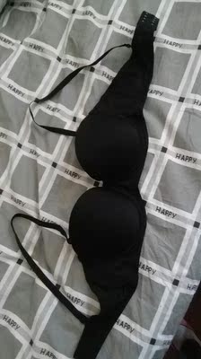 收到好几天了！穿着感觉还不错才来评价！面料样式都是我喜欢的！挺好的