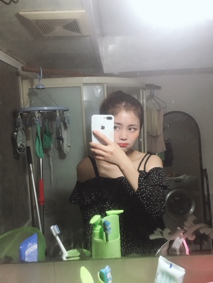 宝贝很好看啦 质量也很OK 嘻嘻 胸小就穿这个就完美了