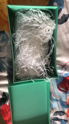 包装很好哦，实物也超漂亮。我165，103斤穿着正好哒，提供给需要的仙女们！