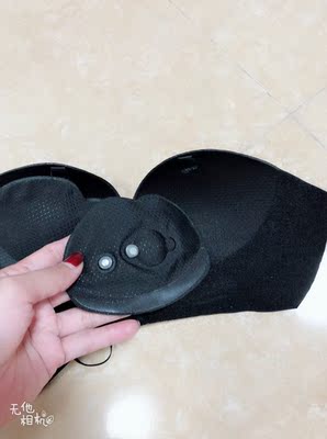 拿到手特地试穿了一下，穿戴很方便，操作也简单，挺显胸大。有了这内衣更可以大胆的穿搭性感出门了。每个女生有必要佣有一件隐形内衣，这款真的很推荐。