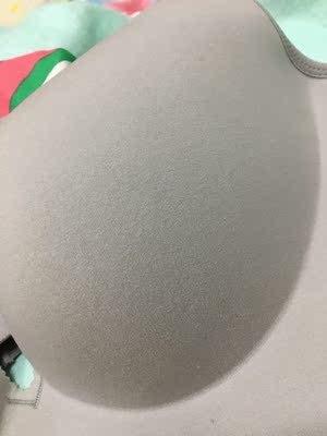 真的是超级超级超级的舒服，第一次在网上买内衣，店家很贴心，买的时候一直在推荐尺码，还怕不够长送了好几个延长扣&hellip;&hellip;&hellip;好评好评超级好评！！！以后内衣就认准这一家啦