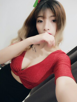 非常非常非常的满意，质量好版型好，已经推荐给朋友