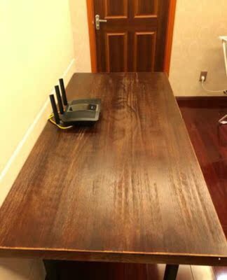 太赞了,很厚实,物超所值,以后买桌子就来你家买,服务态度好,物流也快,开心。 太赞了,很厚实,物超所值,以后买桌子就来你家买,服务态度好,物流也快,开心。