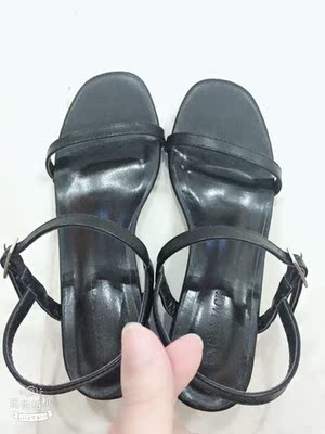 鞋子真的好好看，百搭&hellip;&hellip;客服人好好，会介绍朋友过来的！🌹🌹🌹